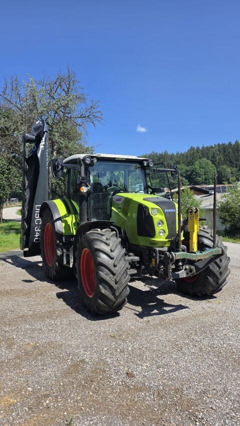 Claas Arion 450