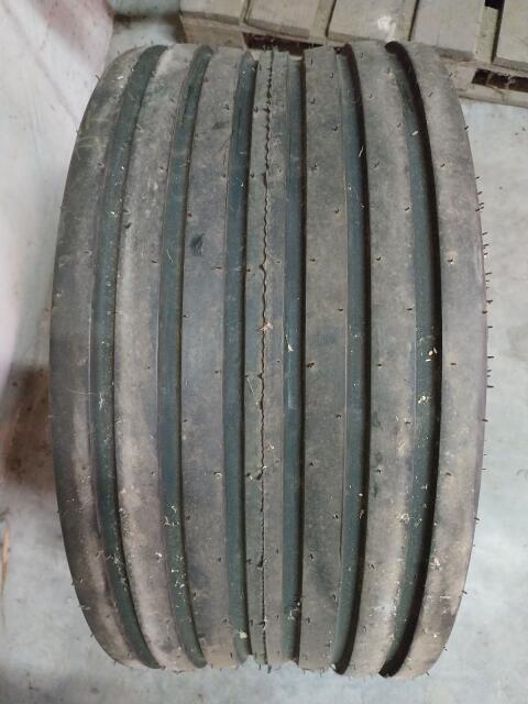 Reifen 31x13,50-15 NHS