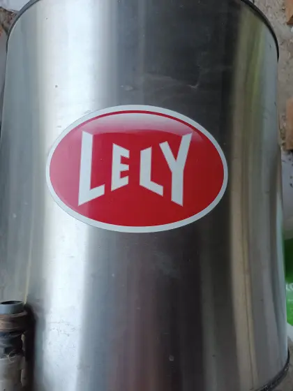 Lely Rohrkühler