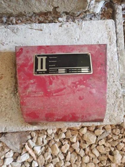 Originales Steyr 30 Seitenblech mit Typenschild