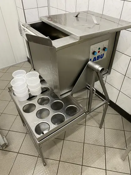 Labu Käsekessel mit Rührwerk und Zubehör