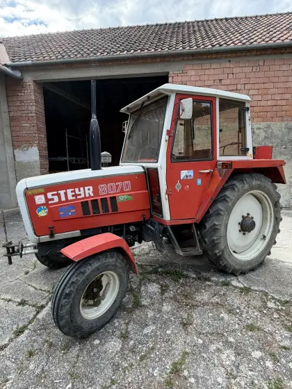 Steyr 8070 Hinterrad