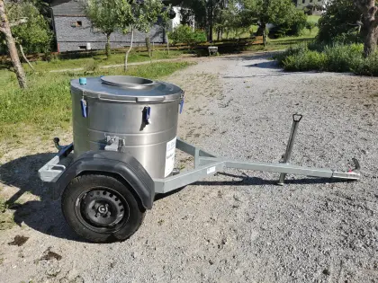 320 l Milchtank mit Wagen