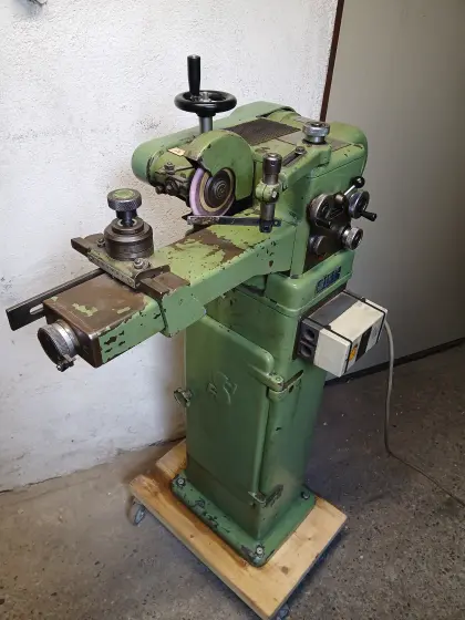Schleifmaschine HSS Sägeblätter Schmidt Tempo AS 4