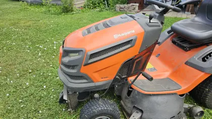 Rasentraktor Husqvarna TC 342T