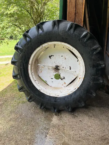 Verkaufe Zwillingsräder für Traktor