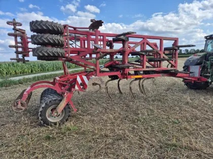 Horsch Tiger 4AS Terragrip 4 m klappbar, pflugloser Grubber