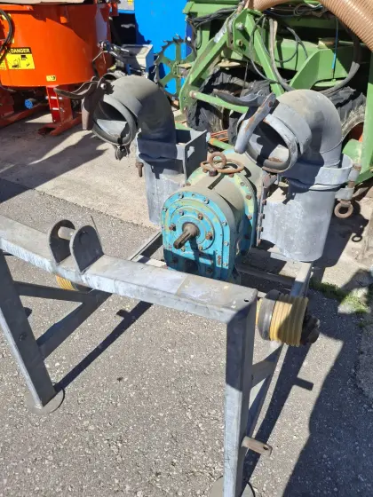 Börger FL 776 V Güllepumpe Drehkolbenpumpe