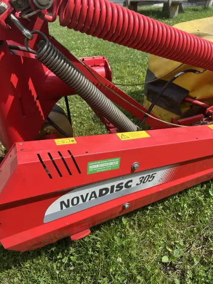 Heckmähwerk Pöttinger Novadisc 305