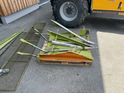 Claas Dominator Sonnenblumenvorsatz 300 mm
