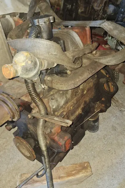 Steyr 50-768 Motorblock, Teileverkauf
