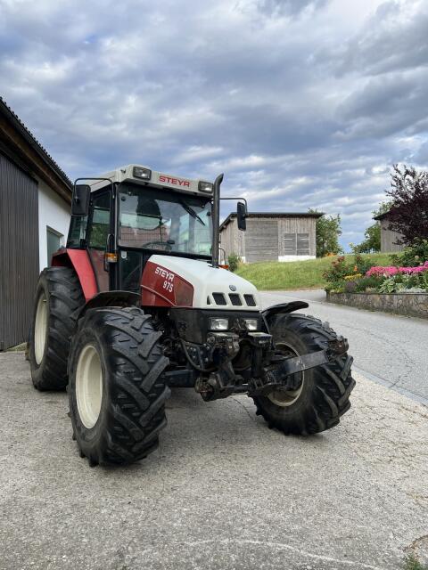 Steyr 975a