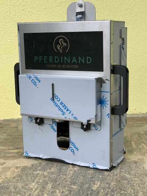 Pferdinand Futterautomat Mono, originalverpackt