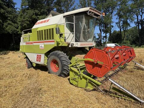 Claas Dominator 88 Classic
