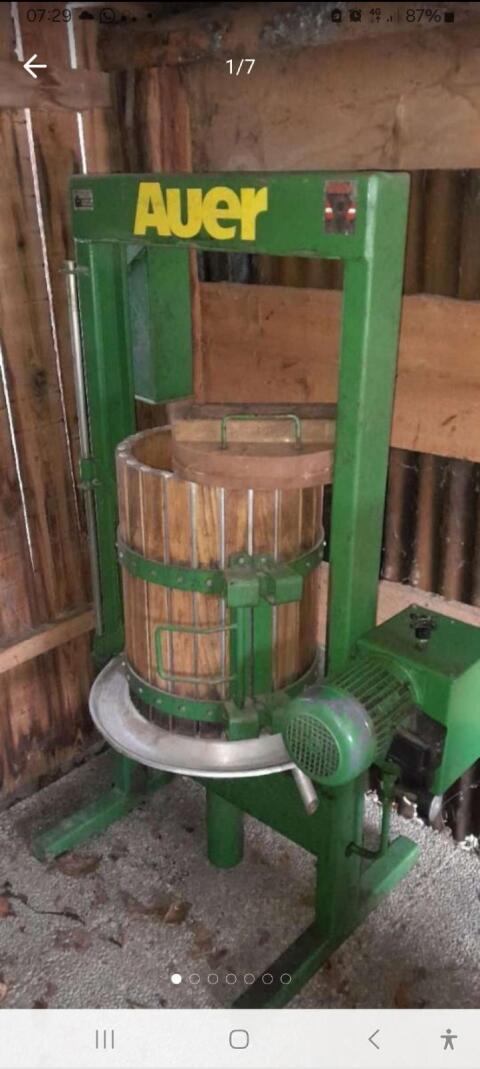 Mostpresse mit Obstmühle
