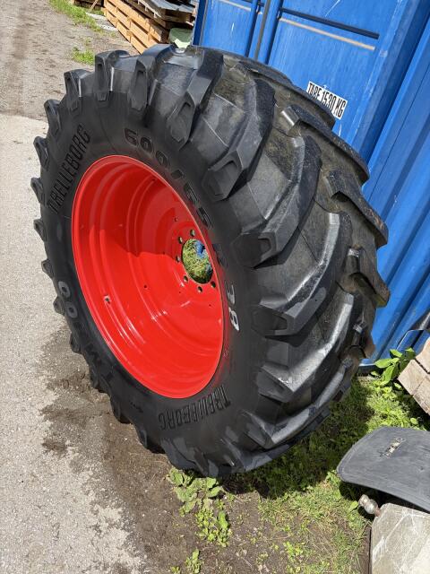600/65R38 Kompletträder
