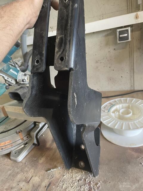 Auspuffhalter Geotrac 83/93