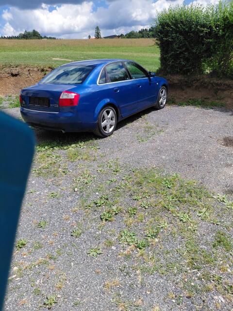Verkaufe Audi A4 Quattro (Bj. 2001)