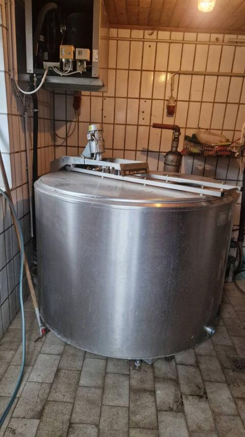 Milchtank 1.000 l