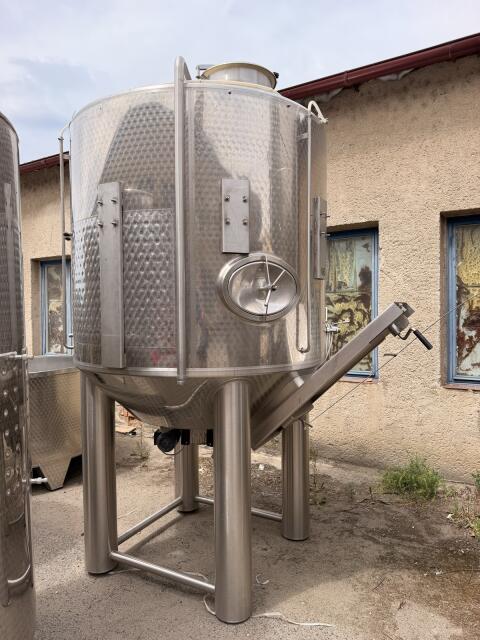 Vinifikator 4.500 l ŠKRLJ, Top, 2 Stk.