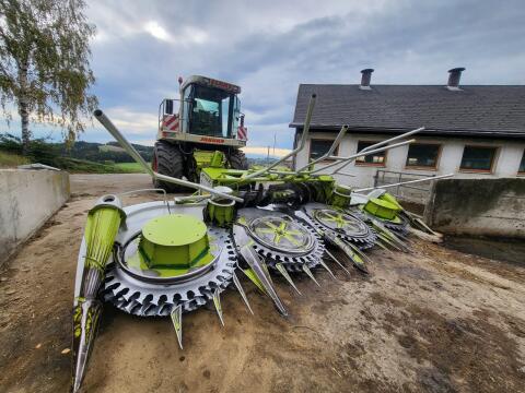 Claas RU 600