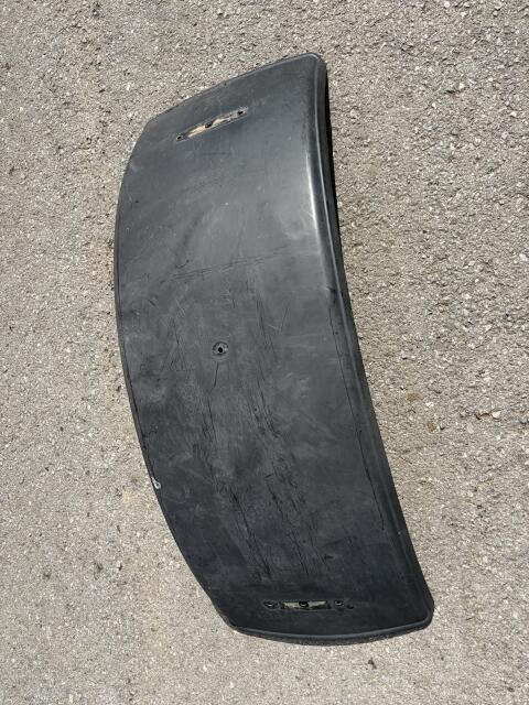 Kotflügel 540/65R28