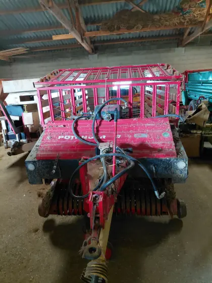Pöttinger 17 Ladewagen