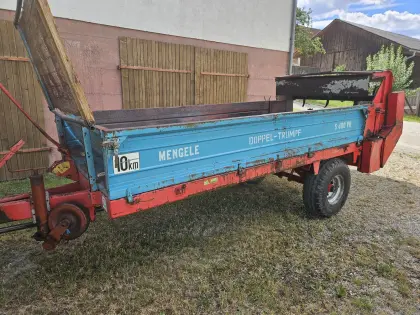 Miststreuer 700