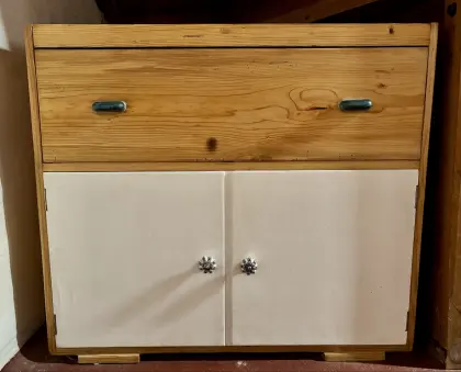 Schöne alte Kommode