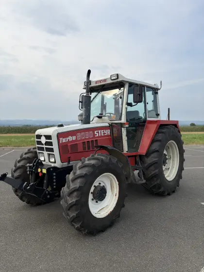 Steyr 8090 Turbo SK2 Traktor