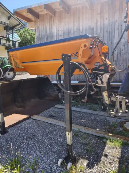 Kugelmann Edelstahl-Salzstreuer für Unimog