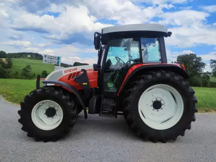 Steyr MT 9105, Stoll Frontlader