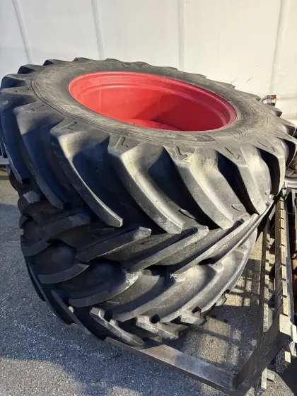 520/60R28 Kompletträder Michelin Xeobib