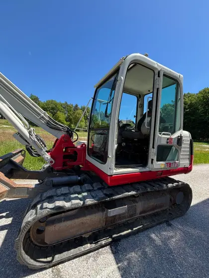 Takeuchi TB 175