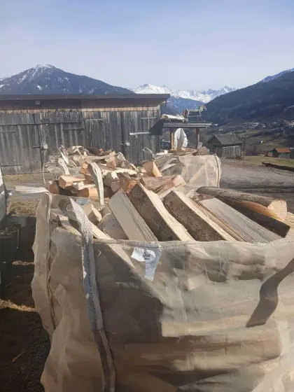 Brennholz, Feuerholz, Kaminholz, Scheitholz, Hartholz, Buche