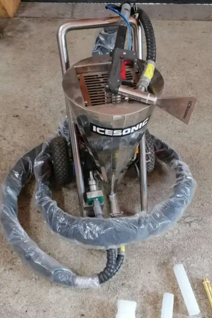 Trockeneisstrahler Mighty E Icesonic