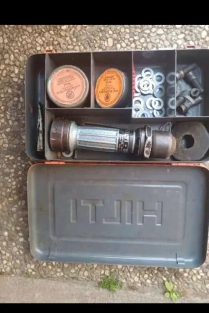Nagelschussgerät Hilti DX 100