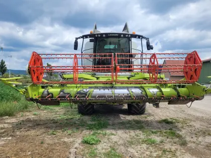 Verkaufe Claas Schneidwerk, klappbar, C 540