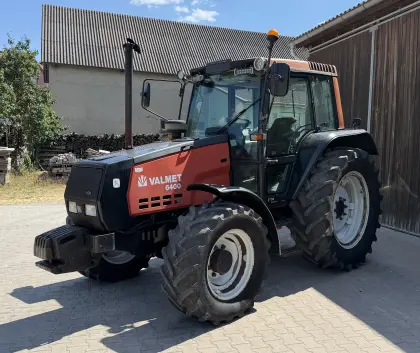 Valmet Valtra 6400 Traktor Schlepper Forst