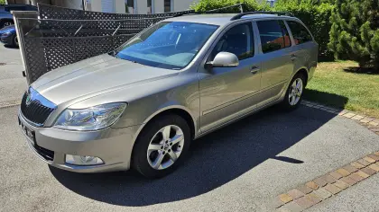 Škoda Octavia Combi Edition Twenty, 105 PS Benzin, 2012