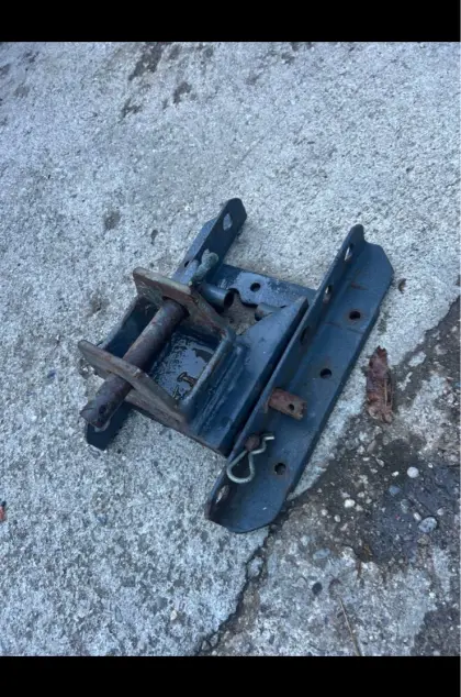 Anhängemaul Anhängeschlitten Steyr