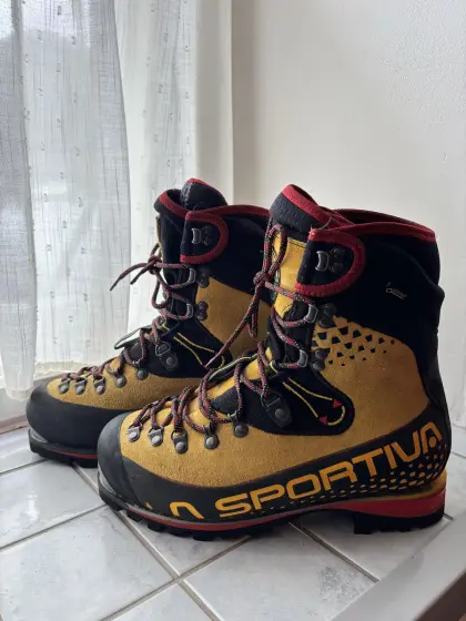 La Sportiva Nepal Bergschuhe