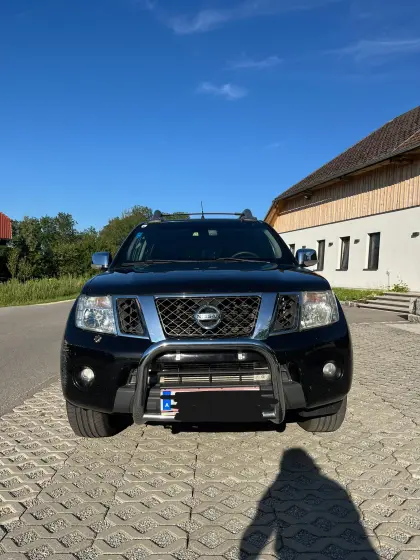 Nissan Navara D40