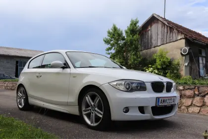 BMW 1er-Reihe 118d Klein-/Kompaktwagen