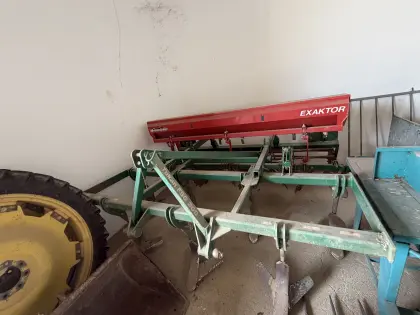 Regent FSG 300 mit Hatzenbichler Saatkasten
