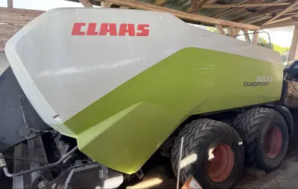 Verkaufe Claas Quadrant 3.200 FC