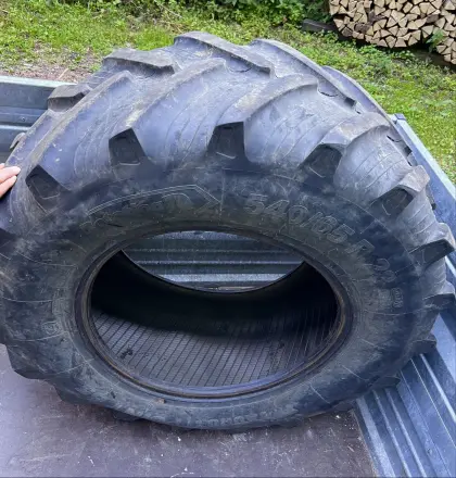 Traktorreifen 540/65 R28