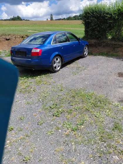 Verkaufe Audi A4 Quattro (Bj. 2001)