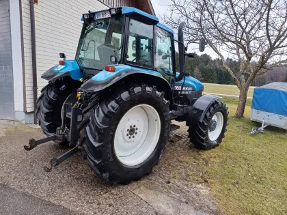New Holland 8160