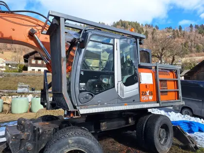 Prozessorbagger Hitachi 190